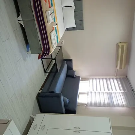 מלון דירות Suitava 102 4*